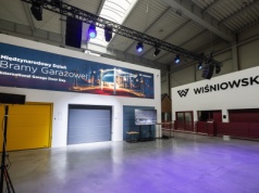 Międzynarodowy Dzień Bramy Garażowej w Polsce. Bezpieczeństwo i oszczędności na pierwszym planie