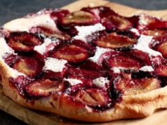 Z tymi owocami smakuje najlepiej. Deser z patelni rozpływa się w ustach