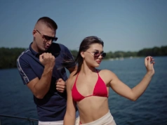 Zakończenie lata 2025 z hitem od Oskaro pt. „Seniorita”