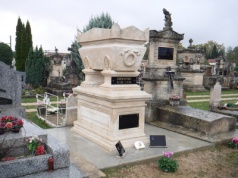 Gotował kołduny i wykładał Mickiewicza. Niezwykły los Baby-Jeremiasza