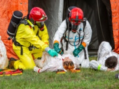 Autobus zderzył się z cysterną, 20 osób poszkodowanych