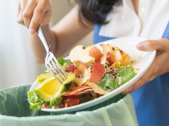 Rewolucja w segregacji śmieci. Nowy obowiązek dotyczy odpadów kuchennych