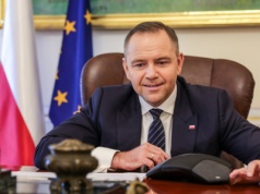 Wynagrodzenie za urodzenia dziecka? Znamy kwotę. Petycja do prezydenta