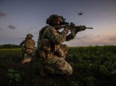 Wytrzymali rosyjski napór, teraz przeszli do kontrofensywy. Ukraińcy żołnierze przejmują inicjatywę w Donbasie