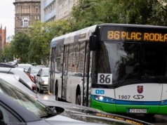 Zaparkowała na Jagiellońskiej, poszła do SPA, a ulica była zakorkowana przez godzinę [ZDJĘCIA]