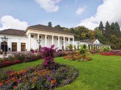 Jesienny relaks tuż za polską granicą. Na miejscu bogata oferta spa i wody lecznicze