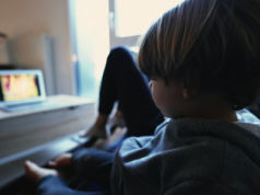 Ta bajka nauczy twoje dziecko więcej o emocjach niż jakakolwiek inna. Płaczą na niej dorośli