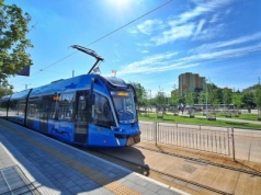 Bezpłatna komunikacja miejska i godzina Wrocławskiego Roweru Miejskiego za darmo.