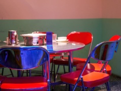 Nastolatkowie "trochę nabroili" w restauracji. Ich rodzice muszą zapłacić milionowe odszkodowanie