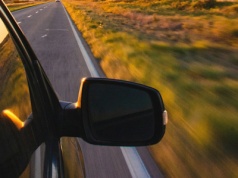 Wybrano 10 najlepszych krajów do podróżowania samochodem. Polska na wysokim miejscu