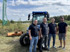Praktycznie o New Holland T4.80F S – prace pozbiorcze na plantacji aronii