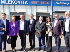 Komisja Rolnictwa i Rozwoju Wsi z wizytą w Mlekovicie - apel Prezesa Dariusza Sapińskiego o działania ochronne dla polskiego mleczarstwa