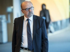 Sokrates, Platon i miłość do Polski