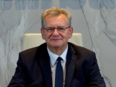 Mirbud walczy o trzy duże zlecenia kolejowe