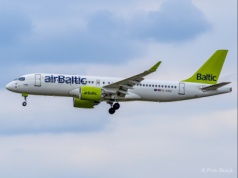 Sierpień w airBaltic słabszy niż przed rokiem