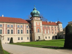 Wystrzały armatnie i pokazy sokolnicze i Noble Band w roli głównej. Święto Parku wraca do Łańcuta