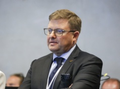 ARP z tarczą antykorupcyjną i planem strategicznego rozwoju przemysłu