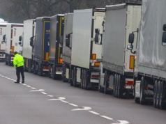 Gehenna polskich kierowców tirów. Ponad 1300 pojazdów. Ministerstwo obiecało pomoc