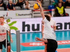 Zbyt duża liczba błędów własnych. Pierrot Czarni Radom przegrali z BBTS-em Bielsko-Biała