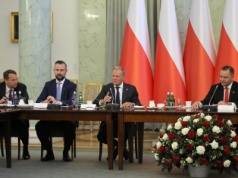 Media: Sikorski i Nawrocki polecą do USA dwoma samolotami. "Nie został zaproszony na pokład"