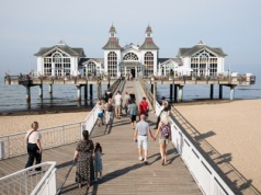 Najpiękniejsze molo na Bałtyku. Znajdziesz je na niemieckiej wyspie