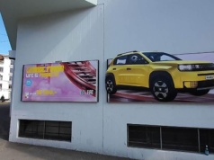 Fiat Grande Panda tak się spodobał złodziejowi, że ten ukradł jego reklamę