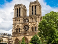 Wieże katedry Notre-Dame znów otwarte. Widok na Paryż zachwyca