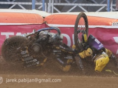 Żużel. Woźniak zabrał głos po fatalnym wypadku w Pardubicach