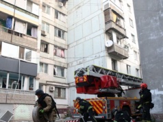 Zmasowany nalot na Ukrainę. Rosjanie zbombardowali blok mieszkalny