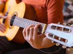 Naukowcy odkryli, że muzycy mają supermoc skupienia uwagi. Ty też możesz