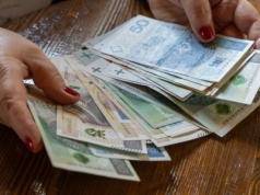 Emerytury i świadczenia w razie wojny. Rząd wykłada karty na stół. Polacy muszą to wiedzieć