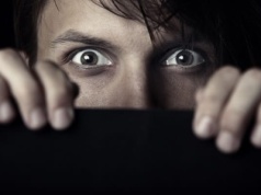 Samobójstwa w Szwecji: spadek poniżej 1,5 tys., trend wciąż niepewny