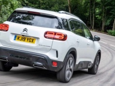 Citroën C5 Aircross 2020-2021 do serwisu: ryzyko pożaru w hybrydzie