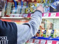 Czy wrócą niedziele handlowe? Minister Domański chce zmian