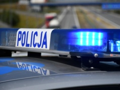 Śmiertelny wypadek w miejscowości Przędzel. Czołowe zderzenie osobówki z motocyklem