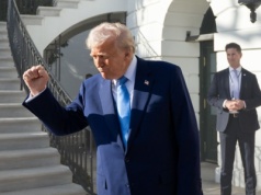 Chcesz pracować w USA? To będzie kosztowało, Trump żąda prawie 400 tys. zł