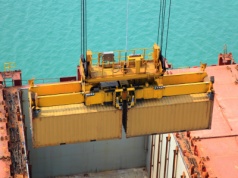 Izrael nie dostanie bomb na wojnę w Gazie. Włosi zablokowali transport