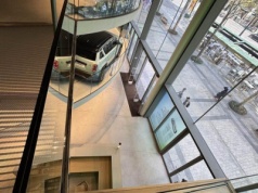 Szef marketingu Renault o nowym flagowym salonie w Paryżu: kultowe miejsce, jak święty Graal