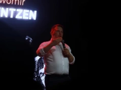 Piwo z Mentzenem we Wrocławiu. Spytaliśmy uczestników, po co przychodzą na spotkania z liderem Konfederacji