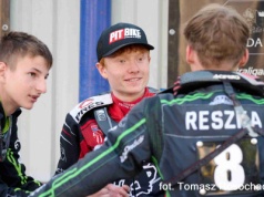 Żużel. Niespodzianka w Pardubicach! Pawełczak wraca z medalem