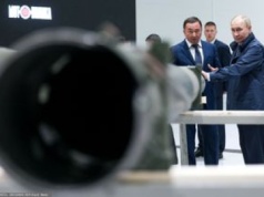 Kreml grozi eskalacją, by zmusić Kijów do ustępstw