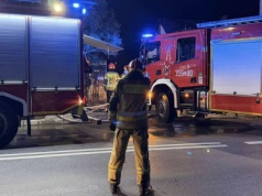 Pożar w Nowym Sączu. Trwa akcja gaśnicza