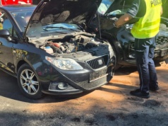 Zderzenie dwóch pojazdów, trzy osoby trafiły do szpitala. 77-latka nie ustąpiła pierwszeństwa