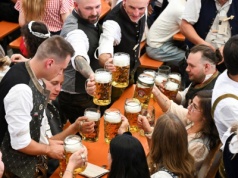 Tragedia na Oktoberfest w Niemczech. Życia kobiety nie udało się uratować