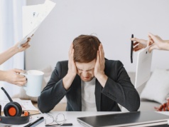 Nowa plaga na rynku pracy. Pracownicy rozbici, firmy liczą straty