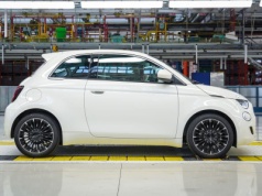 Połowa fabryki Stellantis stoi zupełnie pusta, 70% załogi na zwolnieniach. Co dalej z Mirafiori?