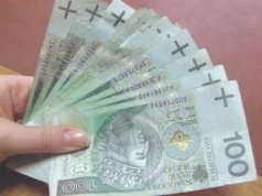 Sekretarz, skarbnik, kierownicy – ujawniamy pensje i majątki