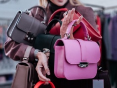 Tę torebkę wkrótce będą nosić wszyscy. Kup, póki w sieciówkach jest wybór