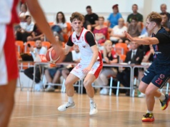 Porażka UJK na inaugurację. Faworyt okazał się za mocny