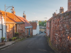 Tu znajduje się najpiękniejszy port Szkocji. Z zewnątrz wygląda jak pocztówka